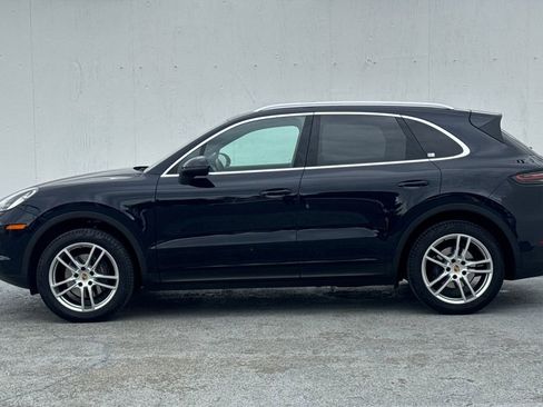 Used 2019 Porsche Cayenne AWD/4WD image 6