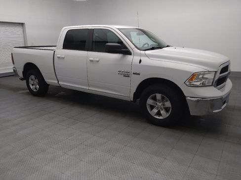 Used 2021 RAM 1500 Classic SLT AWD/4WD image 11