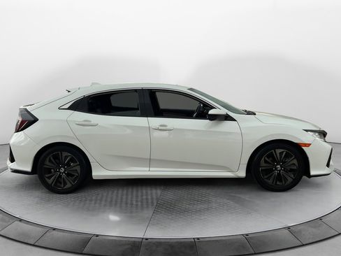 Used 2018 Honda Civic EX-L image 8