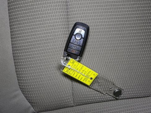 Used 2018 Ford Explorer XLT w/ Equipment Group 201A image 41