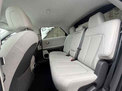 Used 2023 Hyundai Ioniq 5 SEL image 16