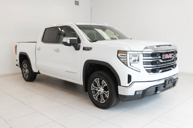 Used 2025 GMC Sierra 1500 SLT AWD/4WD image 26