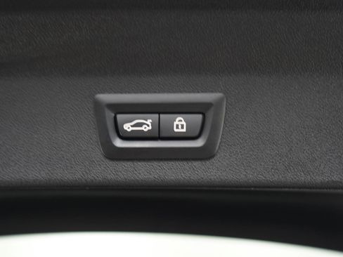 Used 2022 BMW X3 xDrive30i AWD/4WD image 18