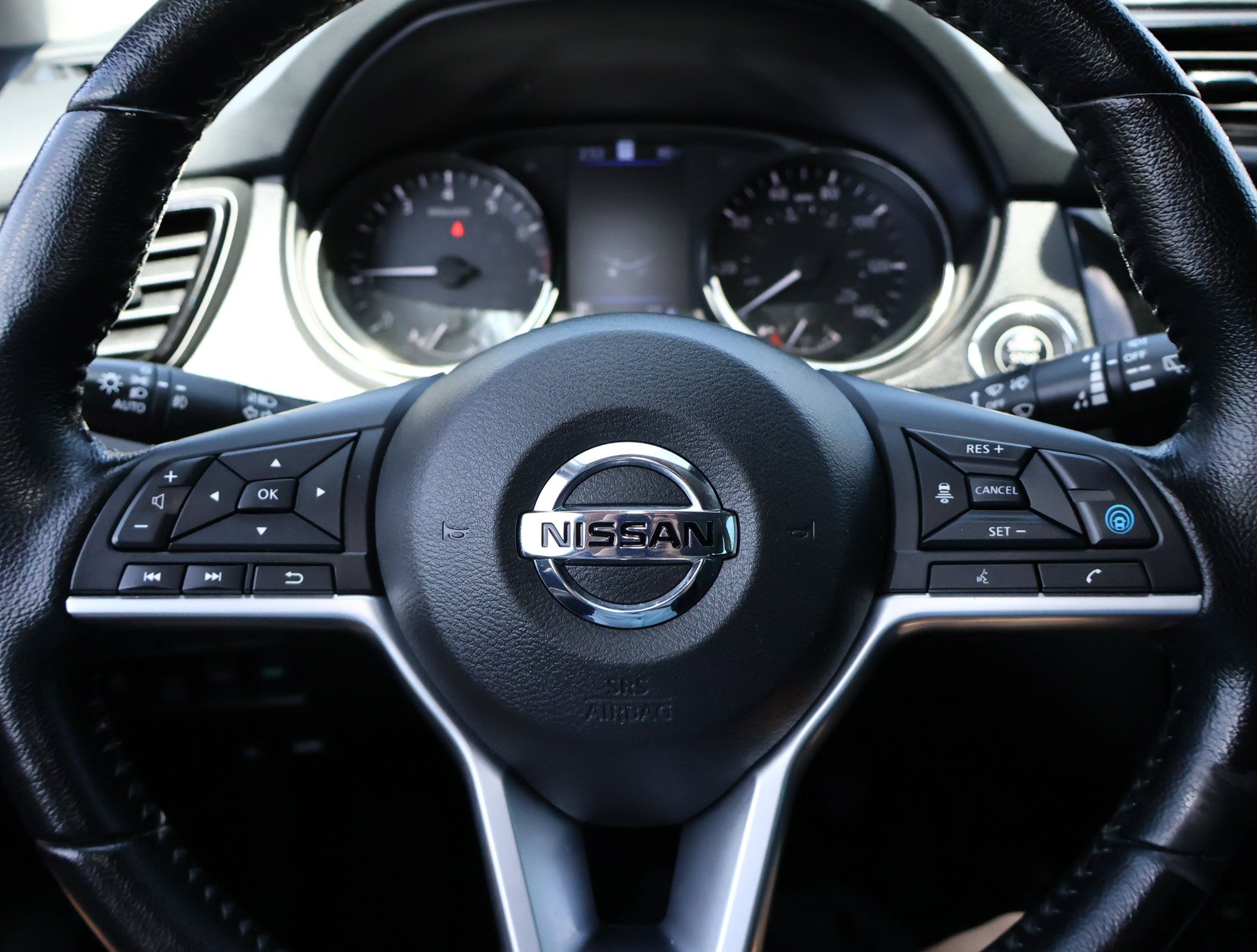 Used 2022 Nissan Rogue Sport SL w/ Premium Package AWD/4WD image 14