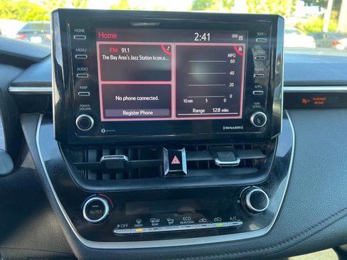 Used 2021 Toyota Corolla SE image 12