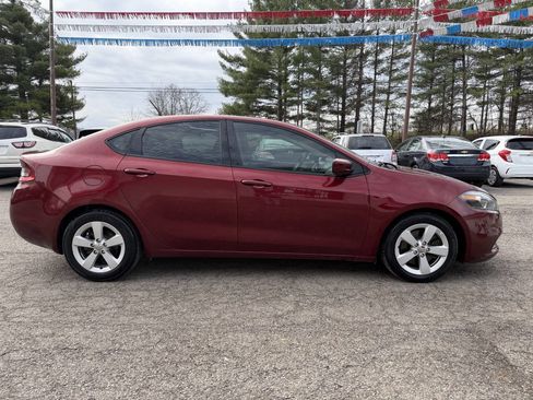 Used 2015 Dodge Dart SXT image 4
