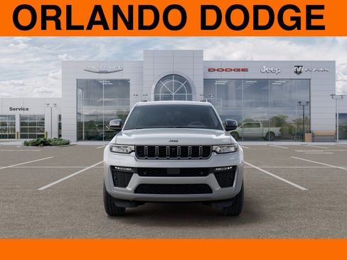 New 2026 Jeep Grand Cherokee Limited image 6