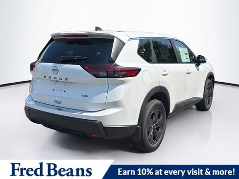 New 2026 Nissan Rogue SV w/ Cold Weather Package AWD/4WD image 9