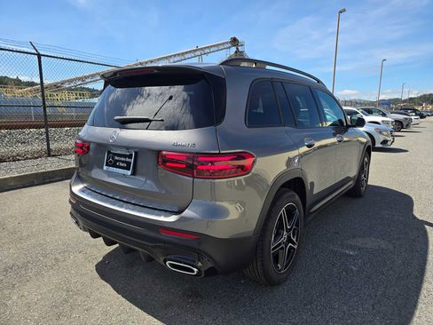 New 2026 Mercedes-Benz GLB 250 4MATIC image 13