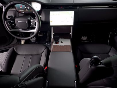 New 2026 Land Rover Range Rover Long Wheelbase SE