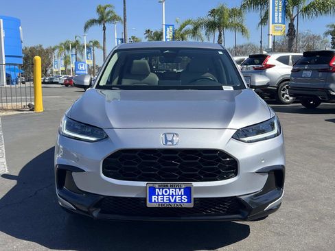 Used 2023 Honda HR-V EX-L image 4