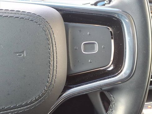 Certified 2025 Lincoln Nautilus Reserve image 24