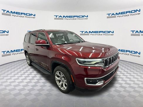 Used 2022 Jeep Wagoneer Series II AWD/4WD image 7