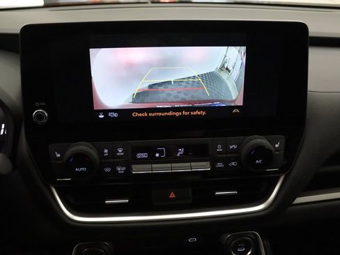 Used 2026 Toyota Grand Highlander AWD image 23