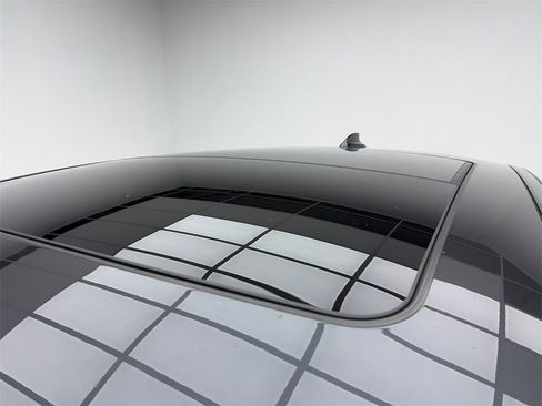 Used 2022 BMW X4 xDrive30i image 13