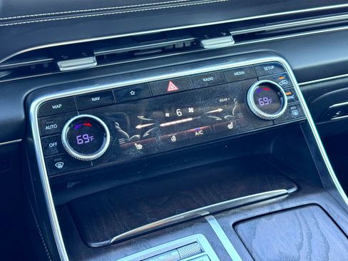 Used 2024 Genesis GV80 2.5T image 28