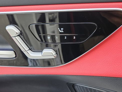 Certified 2024 Mercedes-Benz GLC 300 4MATIC image 39