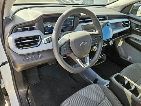 New 2027 Chevrolet Bolt LT w/ Comfort Package FWD image 11