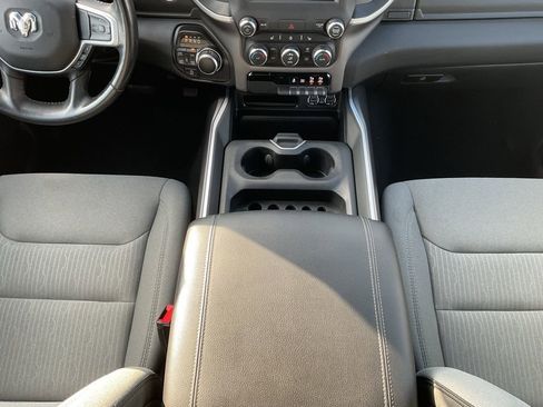 Used 2021 RAM 1500 Big Horn image 16