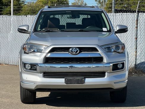 Used 2016 Toyota 4Runner Limited AWD/4WD image 8