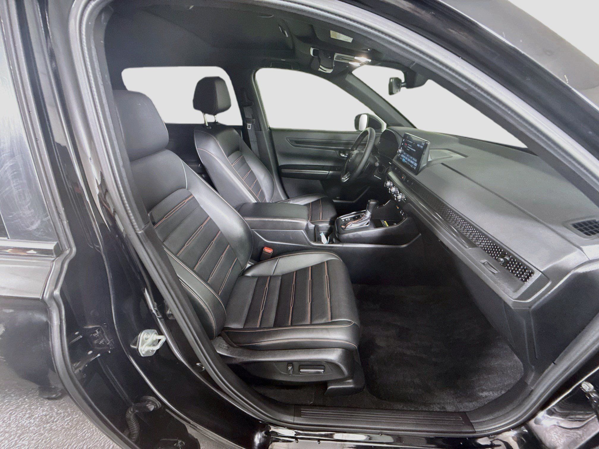 Used 2025 Honda CR-V Sport-L image 29