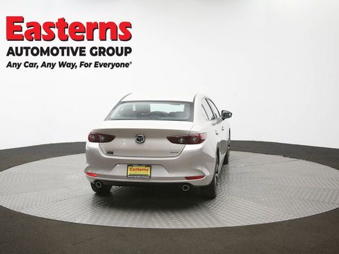 Used 2024 MAZDA MAZDA3 s FWD image 39