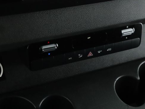 Used 2019 Mercedes-Benz Sprinter 170 image 6