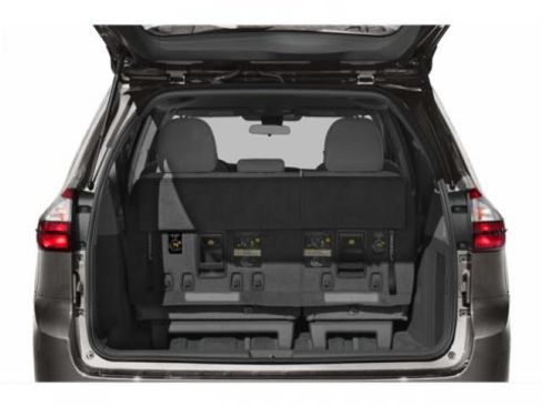 Used 2020 Toyota Sienna XLE FWD image 12