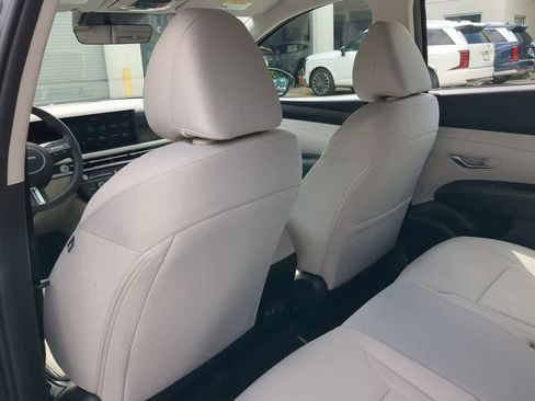 New 2026 Hyundai Tucson SE FWD image 19