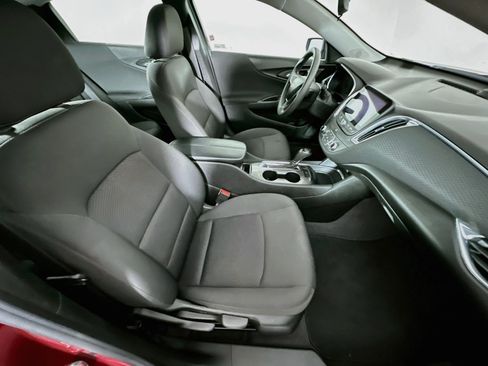 Used 2019 Chevrolet Malibu LT FWD image 30