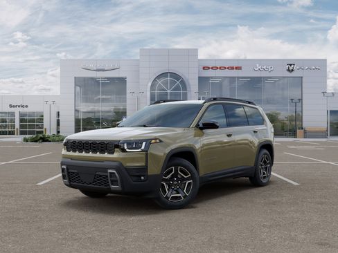 New 2026 Jeep Cherokee Laredo AWD/4WD image 1