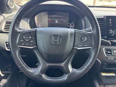 Used 2023 Honda Passport TrailSport image 5