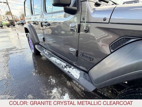 Certified 2022 Jeep Wrangler Unlimited Sport image 9