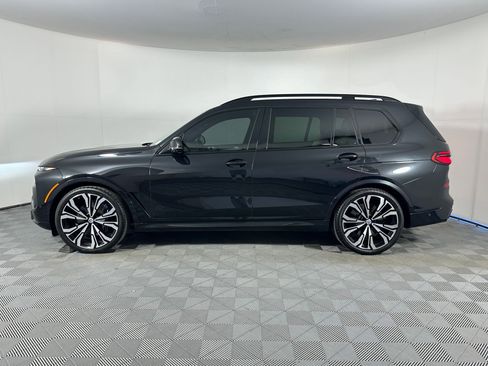 Used 2023 BMW X7 M60i w/ Executive Package image 2