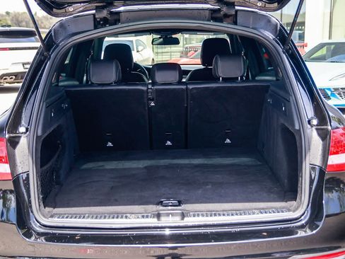 Used 2018 Mercedes-Benz GLC 300 image 27