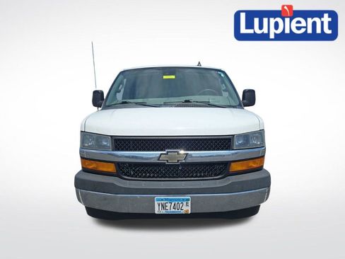 Used 2019 Chevrolet Express 3500 LT w/ LT Preferred Equipment Group RWD image 11