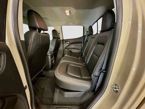 Used 2022 GMC Canyon AT4 AWD/4WD image 29