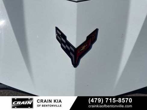 Used 2025 Chevrolet Corvette Stingray Preferred Cpe w/ 2LT image 11