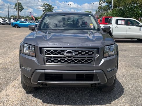 Used 2023 Nissan Frontier SV w/ SV Convenience Package AWD/4WD image 3
