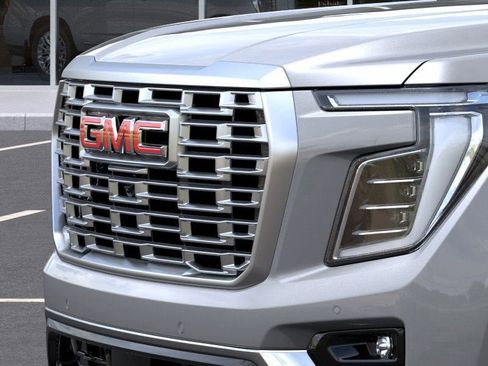 New 2026 GMC Yukon XL Denali image 13