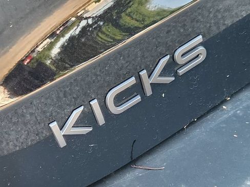 Used 2026 Nissan Kicks SV FWD image 12
