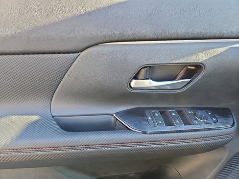 New 2026 Nissan Kicks SR image 10