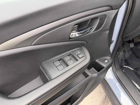 Used 2023 Honda Ridgeline Sport image 16