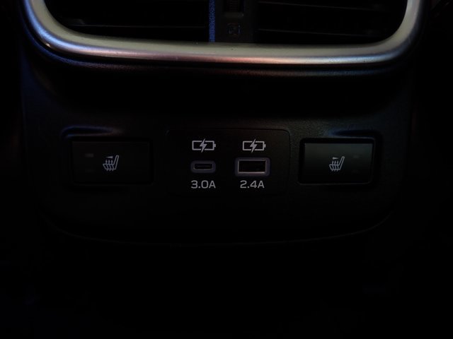 Certified 2025 Subaru Legacy Limited AWD/4WD image 9