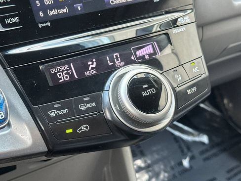 Used 2017 Toyota Prius V Three FWD image 25