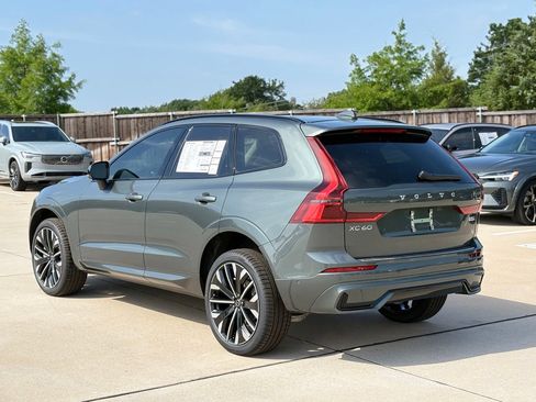 New 2026 Volvo XC60 B5 Ultra w/ Protection Package Premier AWD/4WD image 5
