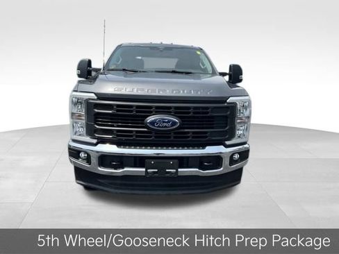 Used 2025 Ford F350 XL AWD/4WD image 2