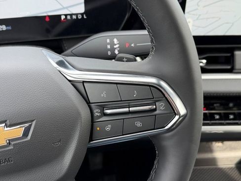 New 2026 Chevrolet Equinox LT w/ Convenience Package II image 25