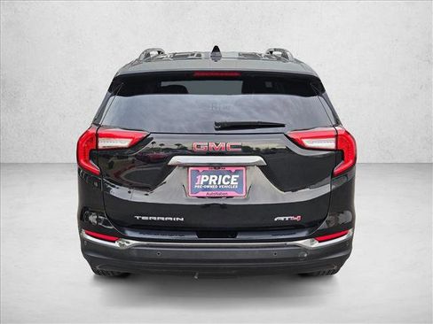 Used 2022 GMC Terrain AT4 image 7