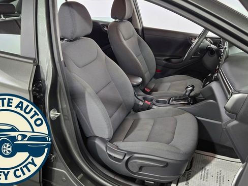 Used 2020 Hyundai Ioniq Blue image 30